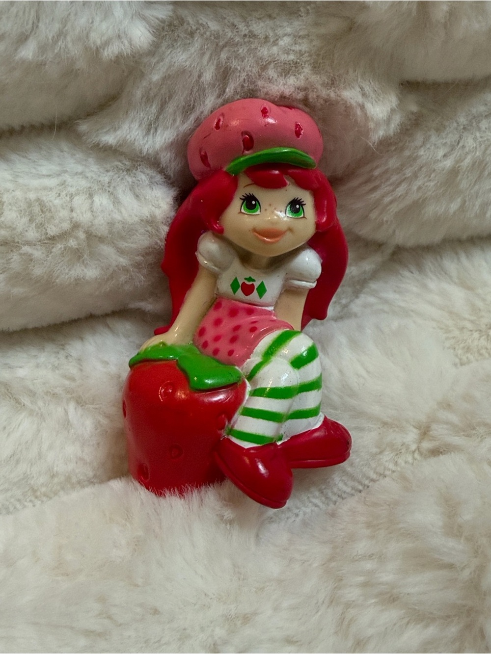 2008 Hasbro Strawberry Shortcake Mini Figure PVC
